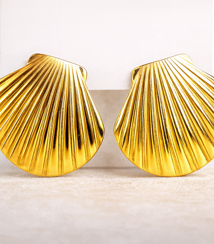 Elegant Shell-Inspired Stainless Steel Gold Earrings